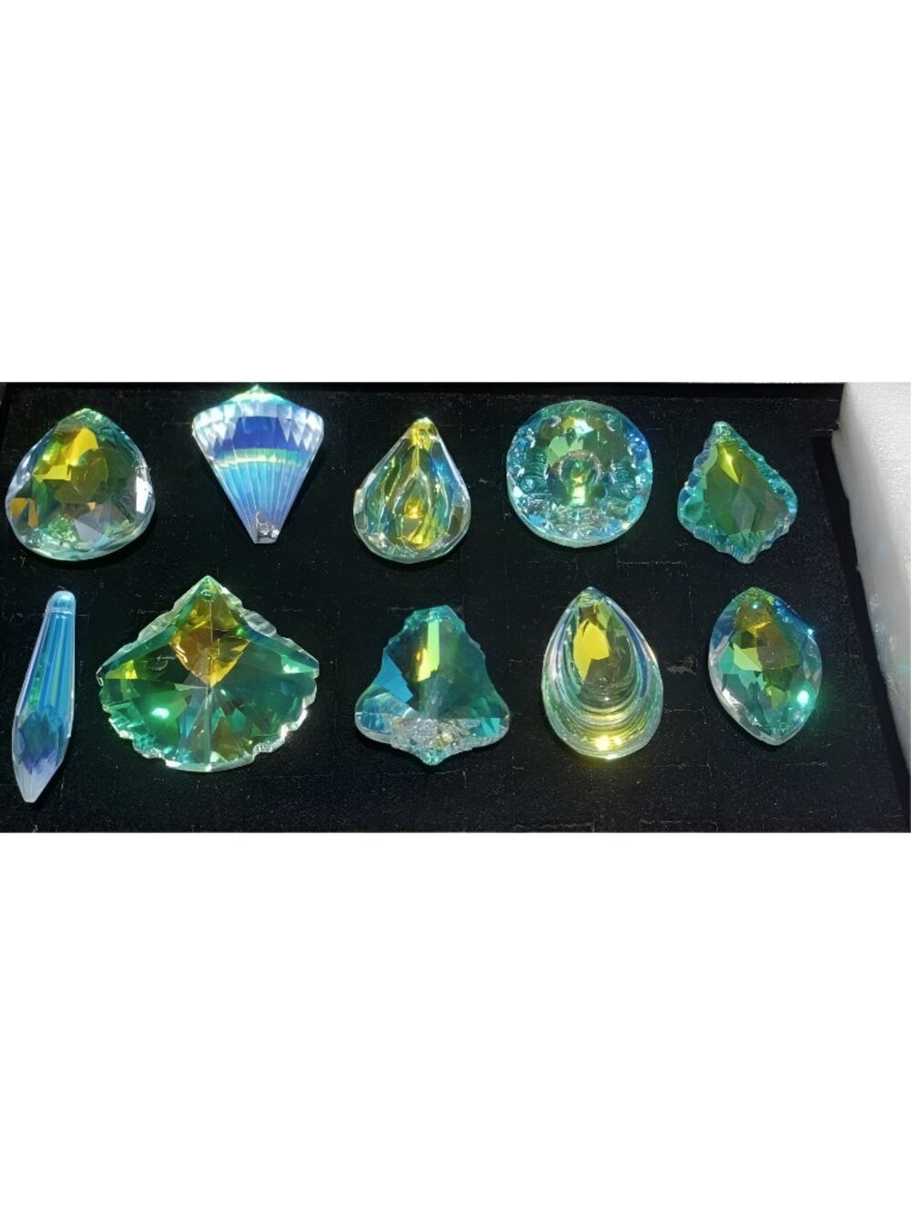Crystal Prism Suncatchers, Rainbow Hanging Crystals Ornament Pendant for Window